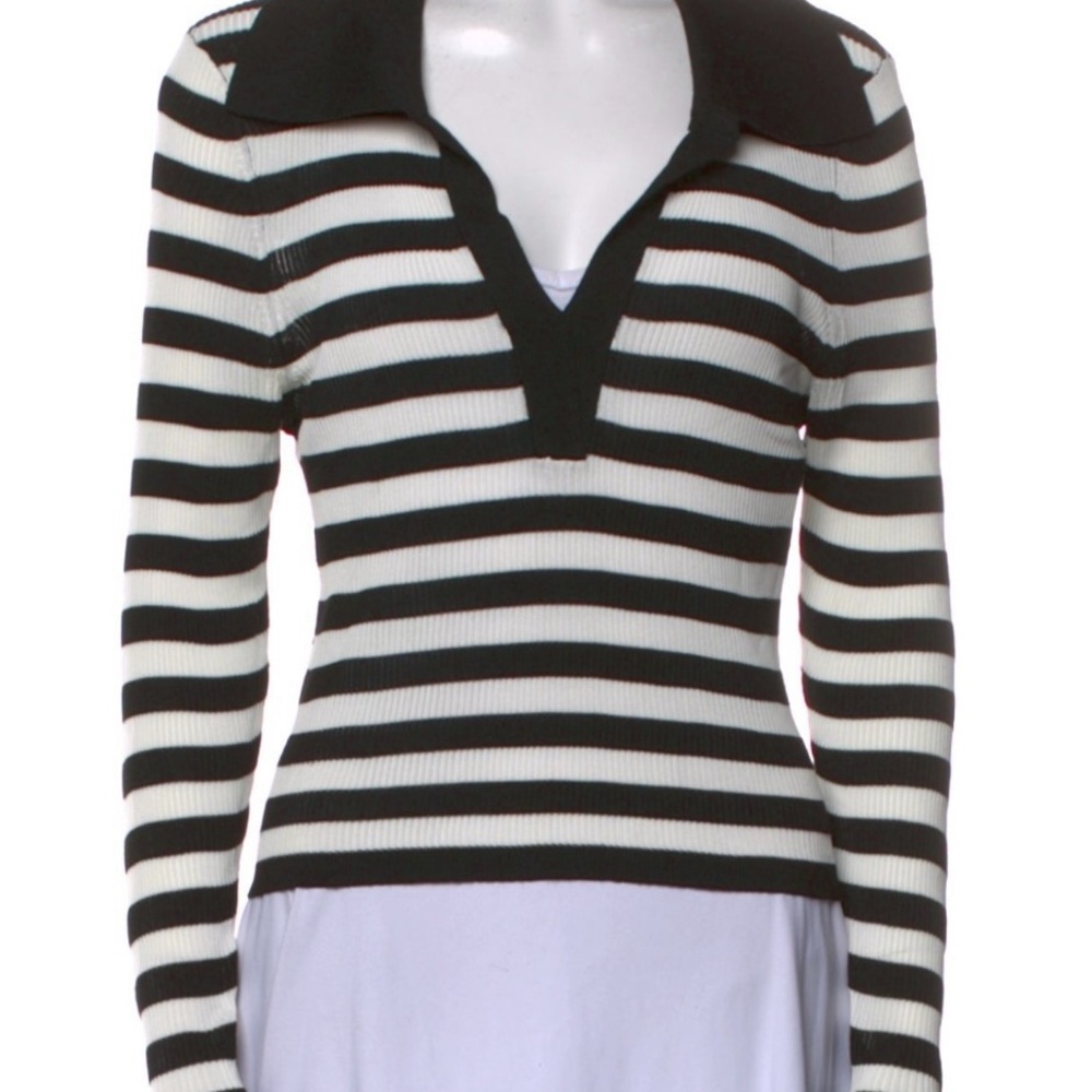 Alice + Olivia DARALEE FITTED POLO. NWOT. Sold out in stores